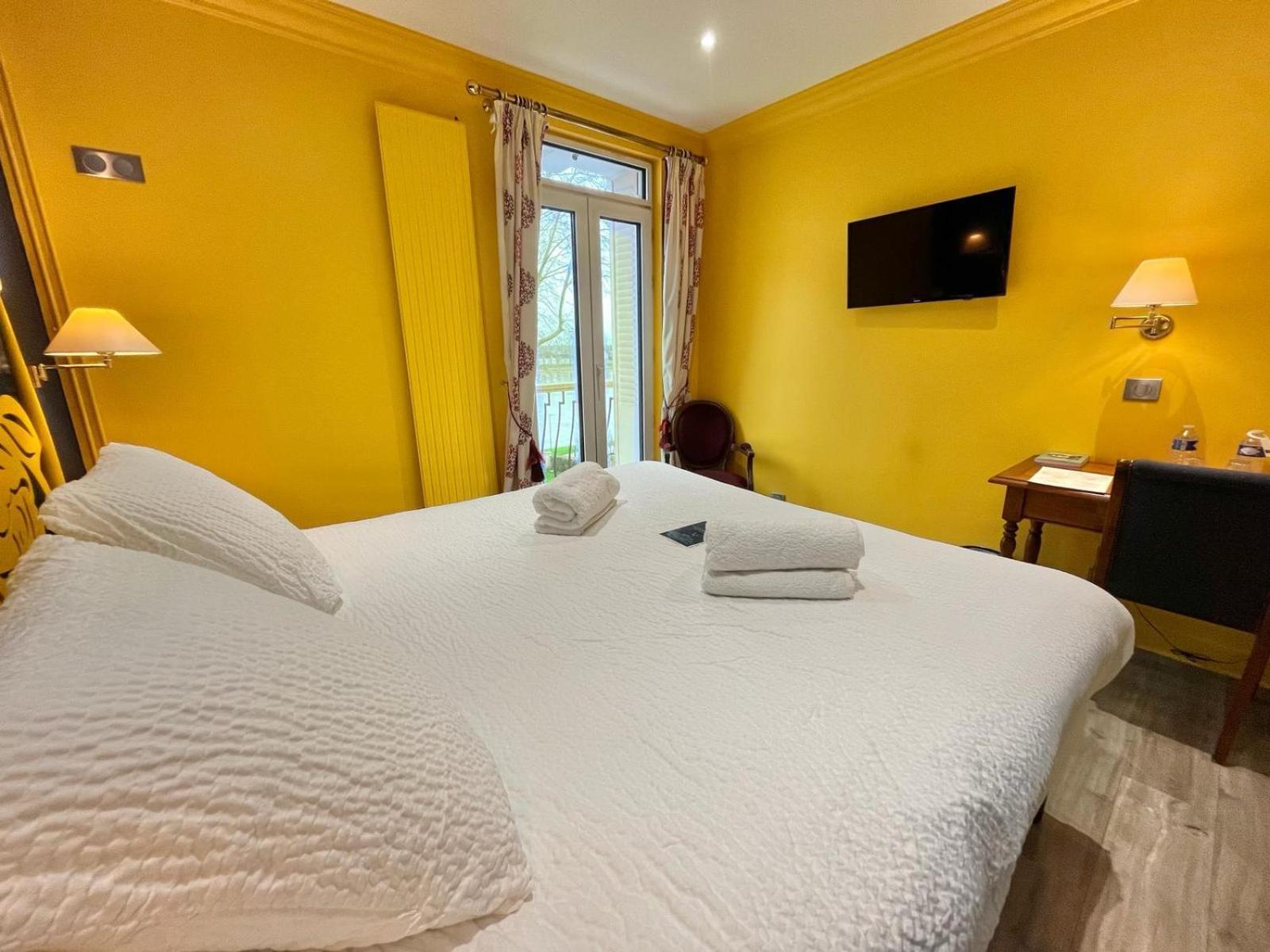 Logis Hotel Le Rivage Gien Exterior foto