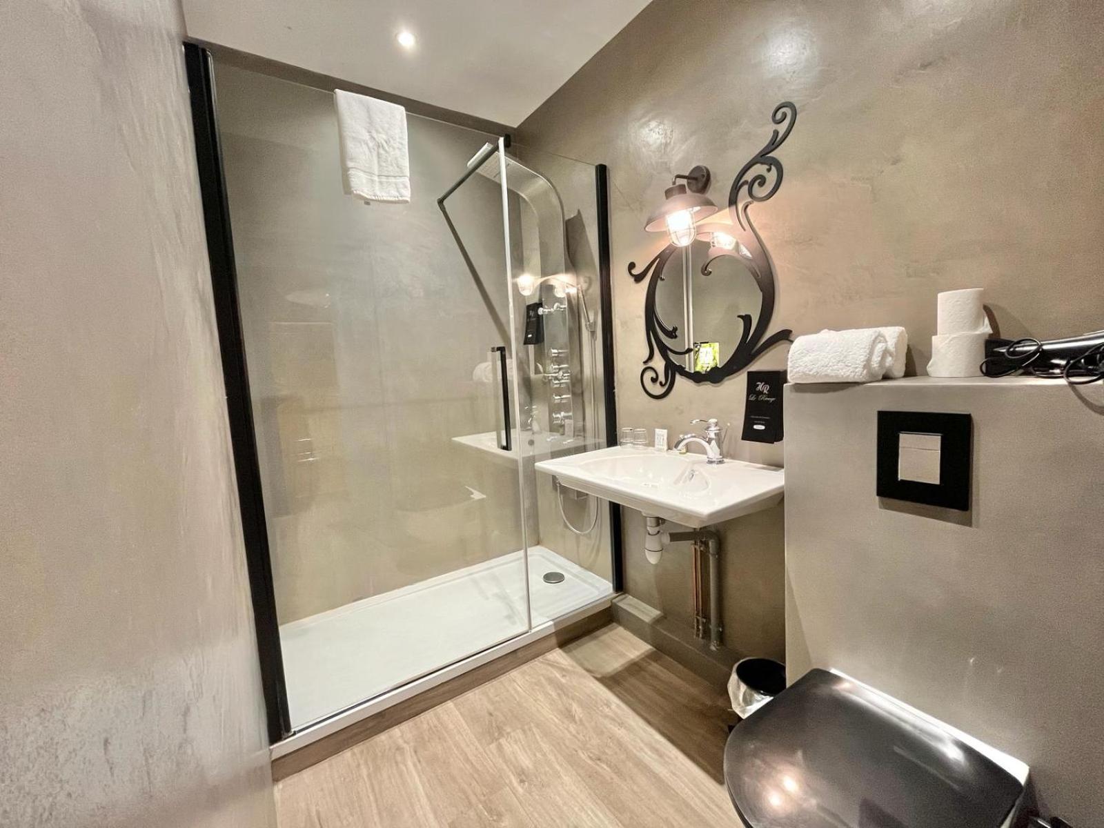 Logis Hotel Le Rivage Gien Exterior foto