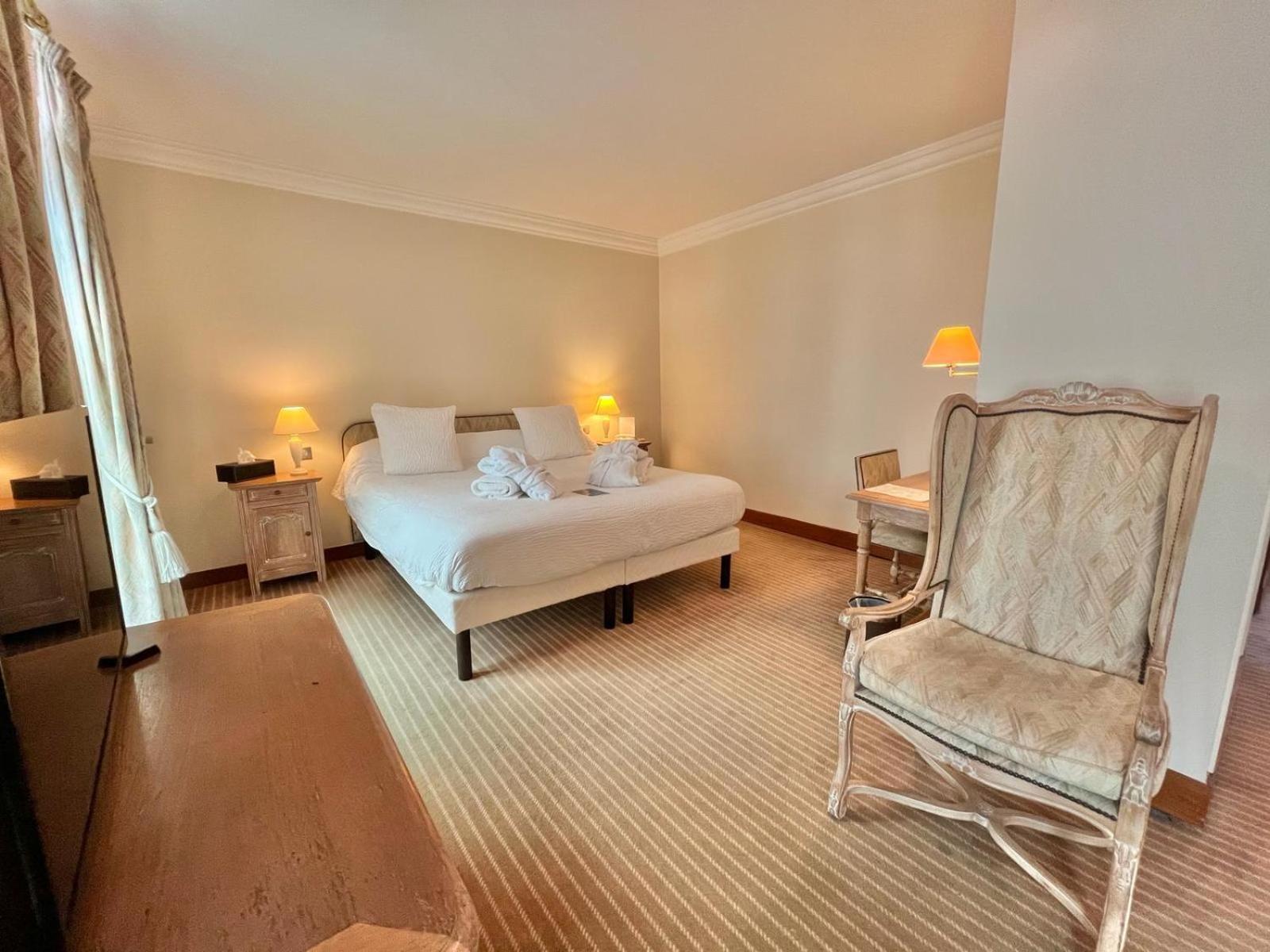 Logis Hotel Le Rivage Gien Exterior foto