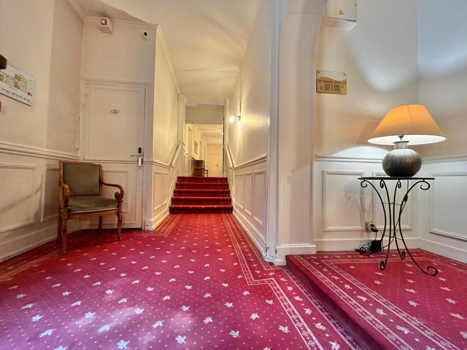 Logis Hotel Le Rivage Gien Exterior foto
